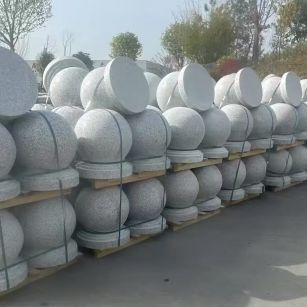 资阳 白麻花岗岩石材圆球，石球，挡车球，隔离球，景观石球，风水球等
