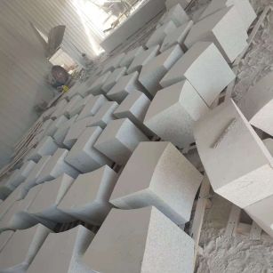 资阳 白麻花岗岩异形坐凳