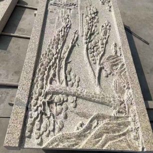 资阳 黄金麻雕刻板浮雕迎客松