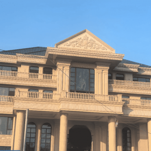 资阳黄金麻别墅外墙干挂石材效果示例