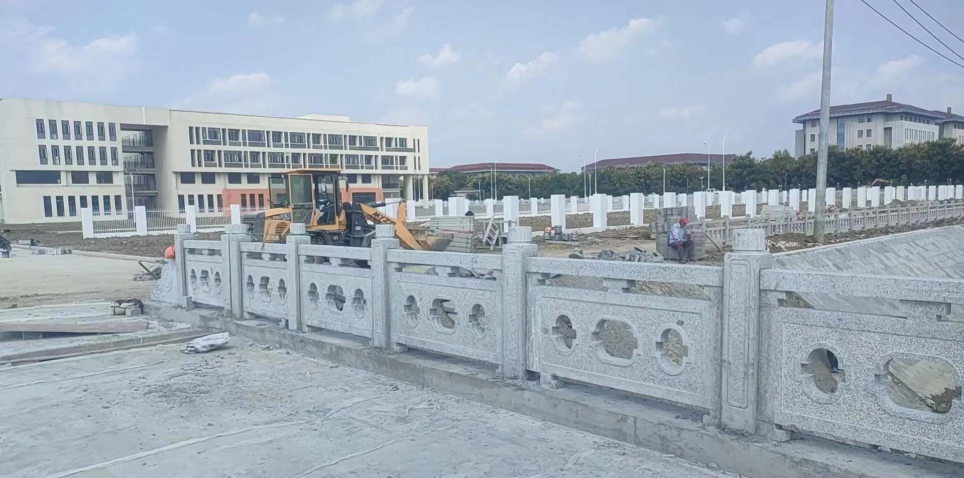 资阳 白麻花岗岩荔枝面河道栏杆