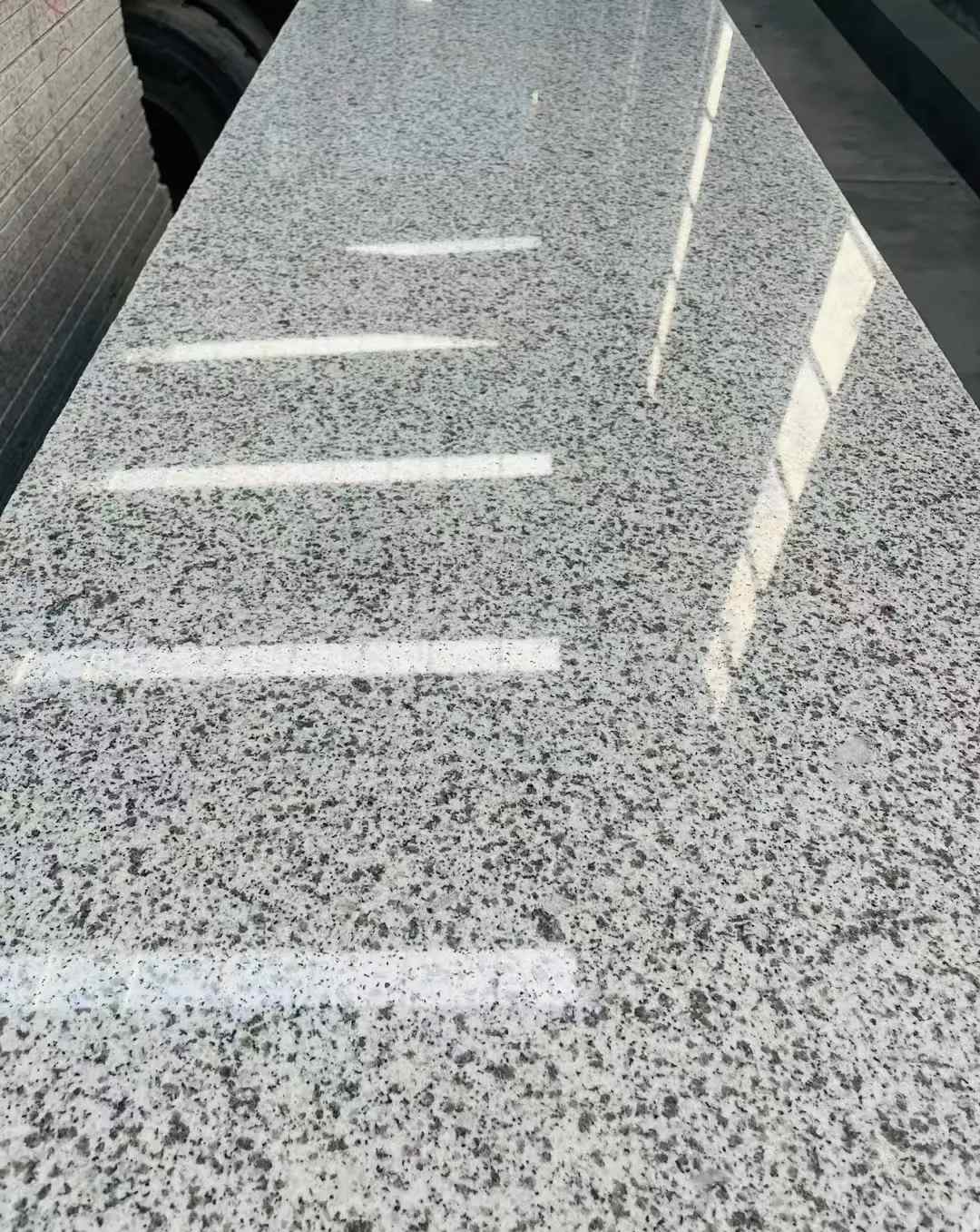 资阳 白麻花岗岩光面毛板